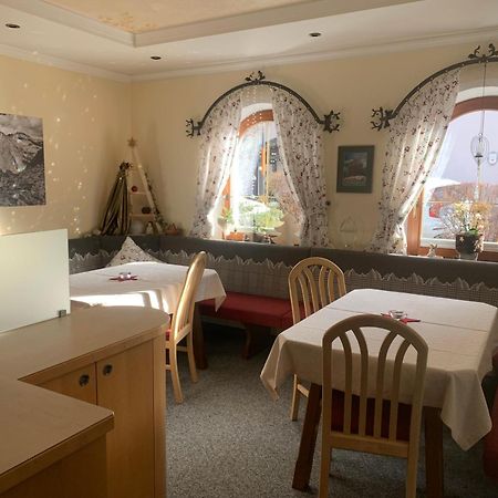 Gaestehaus Sissy Langenfeld Ngoại thất bức ảnh