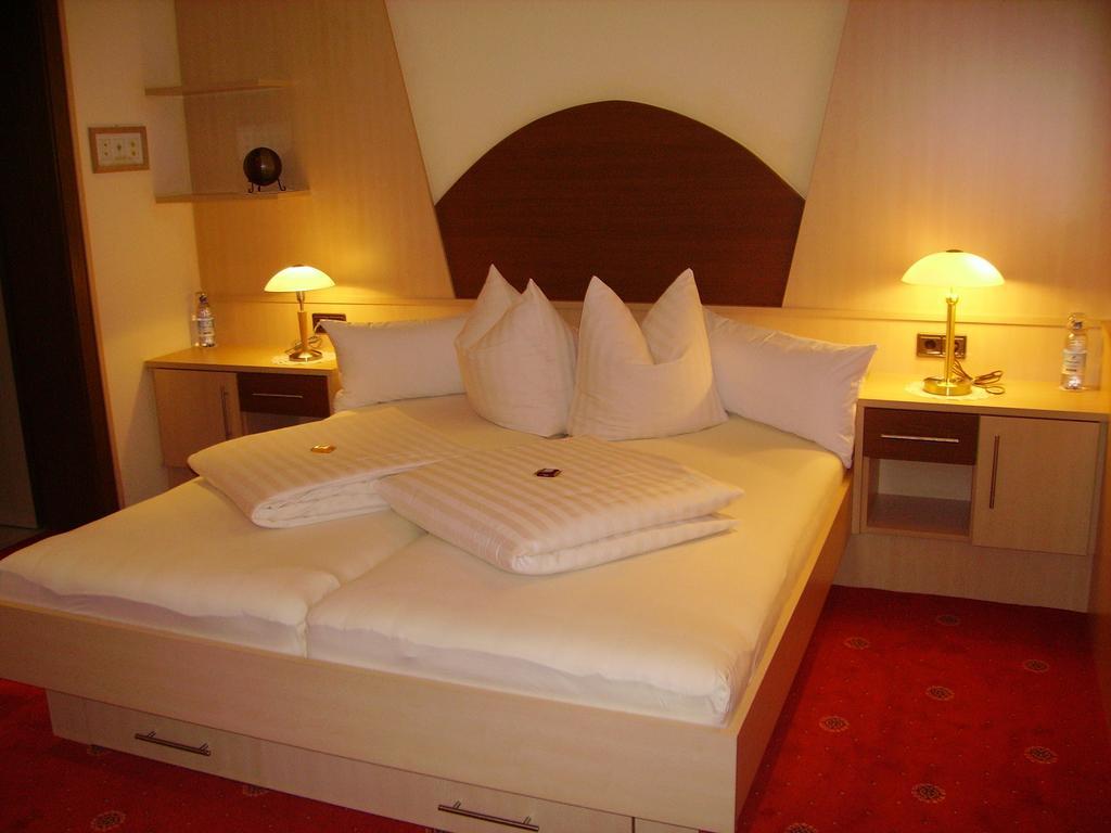 Gaestehaus Sissy Langenfeld Phòng bức ảnh